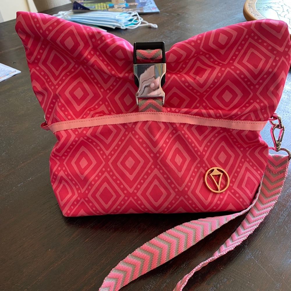 Ivivva Lunch Bag